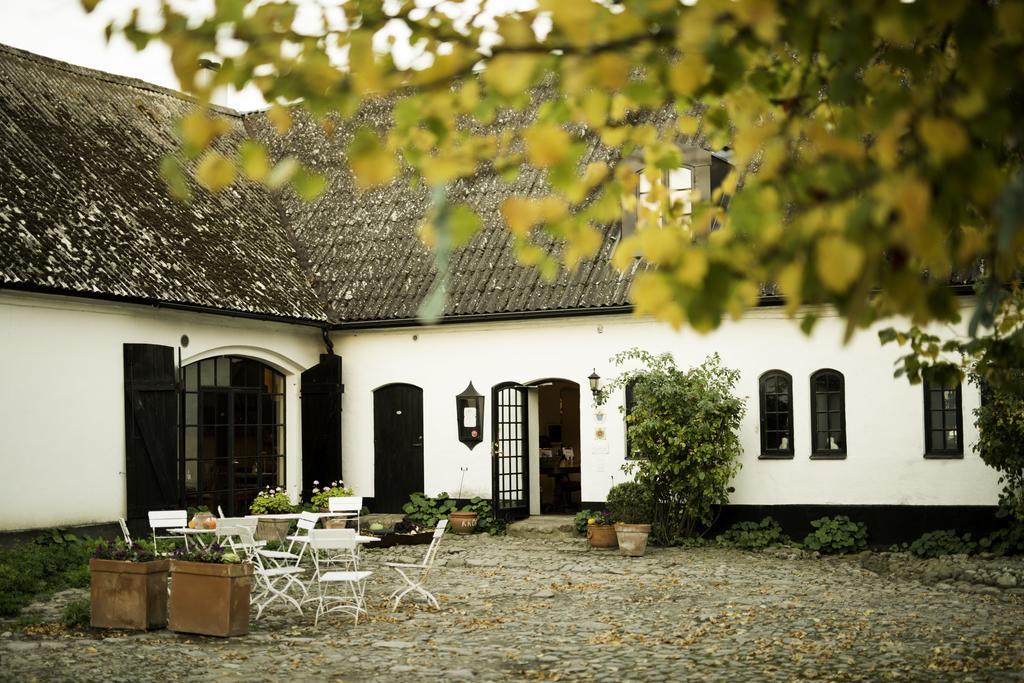Idala Gard Casa de hóspedes Trelleborg Exterior foto